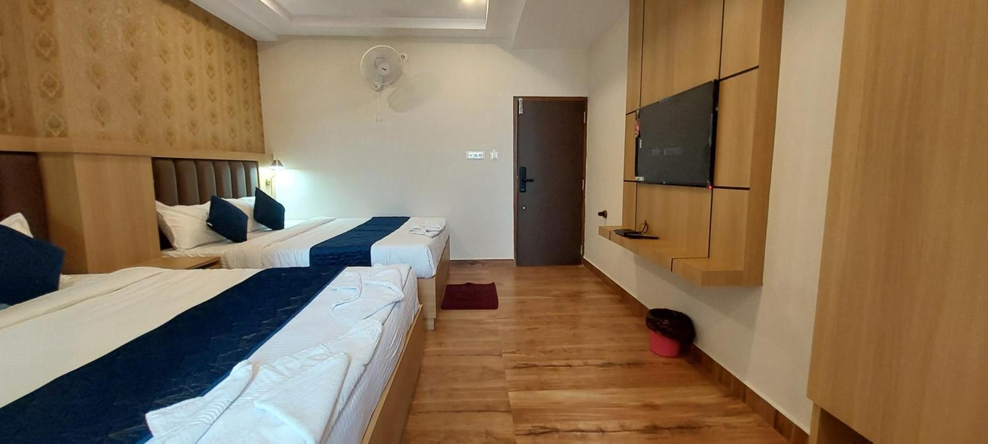 Sky Inn Mysore Extérieur photo