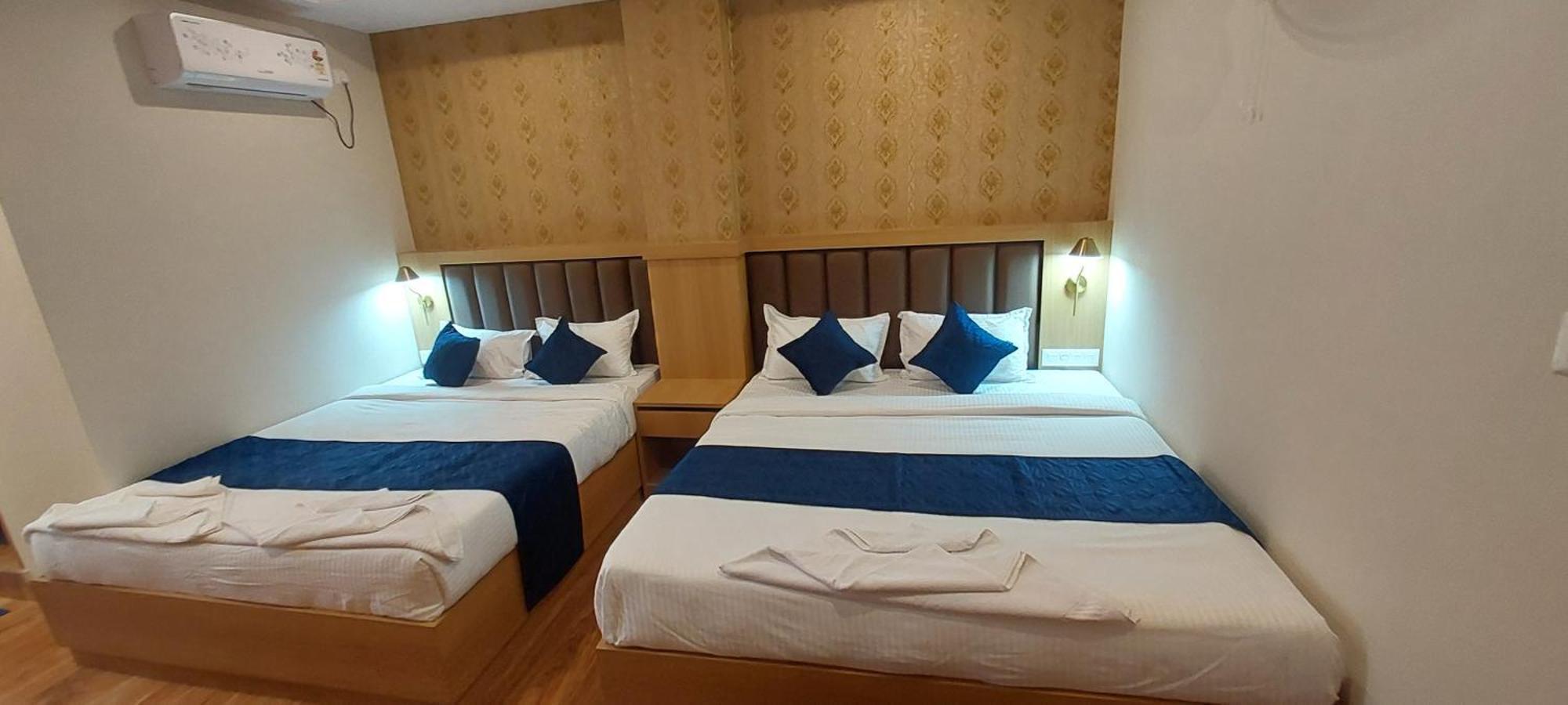 Sky Inn Mysore Extérieur photo